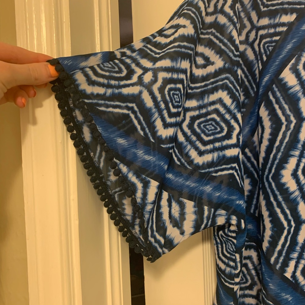 Women’s Kimono - Picture 3 of 7